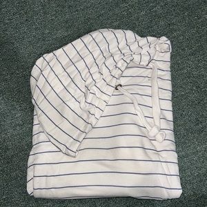 Lightweight striped sweatshirt